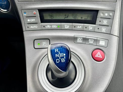 Used 2012 Toyota Prius One image 20