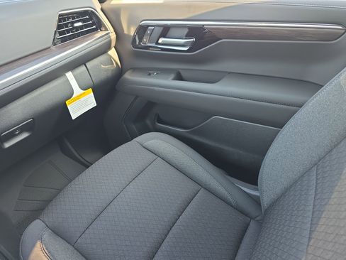 New 2026 Chevrolet Tahoe LS image 14