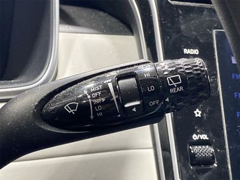 Used 2024 Hyundai Tucson SE image 34