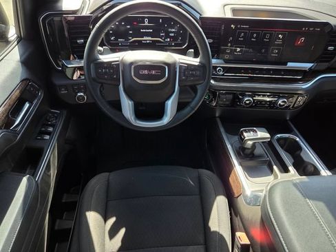 Used 2024 GMC Sierra 1500 Elevation w/ LPO, Elevation Black Package AWD/4WD image 12