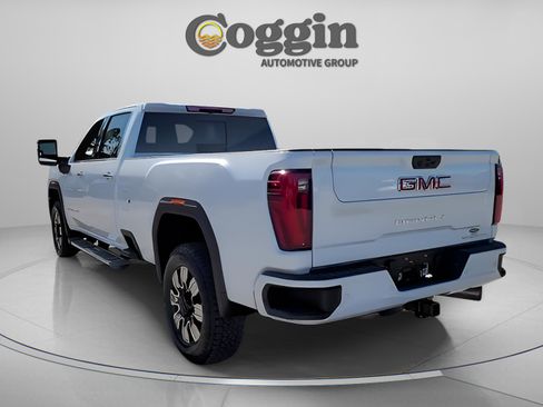 New 2026 GMC Sierra 3500 Denali image 8