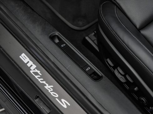Used 2025 Porsche 911 Turbo S w/ Exterior Sport Package AWD/4WD image 52