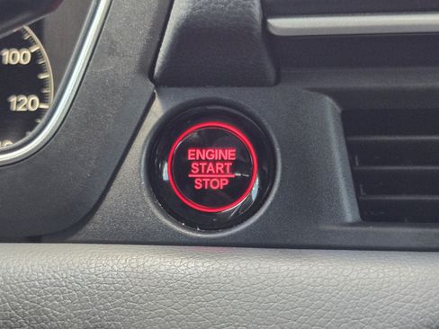 Certified 2024 Honda Pilot EX-L image 17