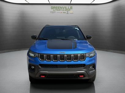 Used 2025 Jeep Compass Trailhawk