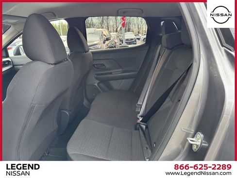 Used 2025 Nissan Kicks S image 10