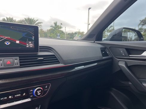 Used 2020 Audi SQ5 Premium Plus w/ Premium Plus Package image 47