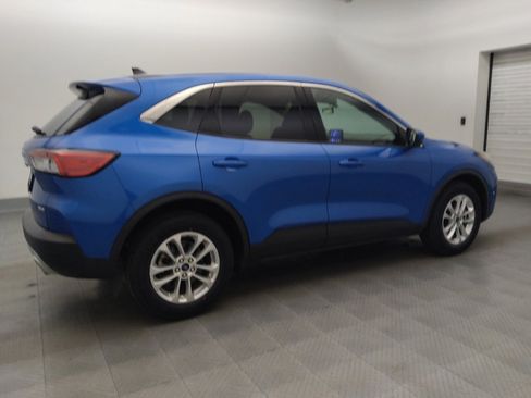 Used 2020 Ford Escape SE image 10