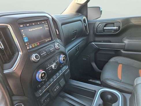Used 2020 GMC Sierra 1500 AT4 w/ AT4 Premium Package AWD/4WD image 29