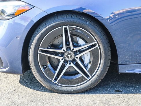 New 2025 Mercedes-Benz C 300 4MATIC Sedan image 9