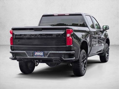 Used 2021 Chevrolet Silverado 1500 Custom Trail Boss w/ Midnight Edition AWD/4WD image 5