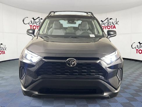 Used 2022 Toyota RAV4 XLE image 3