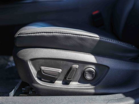 Certified 2023 Toyota Camry XSE FWD image 21