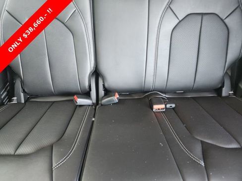 New 2026 Chrysler Pacifica Select image 19