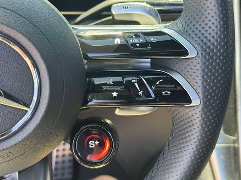 Used 2024 Mercedes-Benz GLC 43 AMG 4MATIC image 22