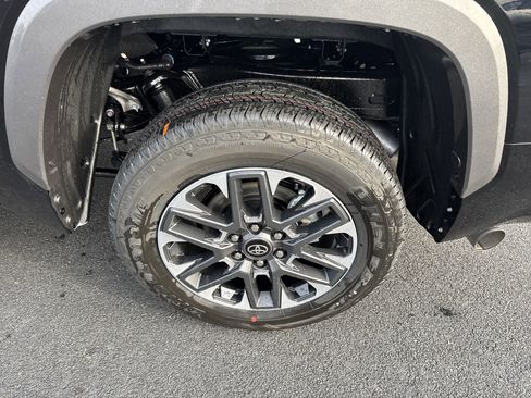 New 2025 Toyota Tundra Limited image 12