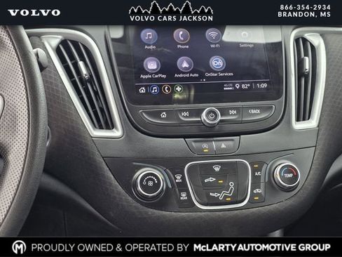 Used 2022 Chevrolet Malibu LS w/ Driver Confidence Package II FWD image 9