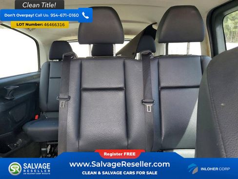 Used 2018 Mercedes-Benz Metris Passenger image 13