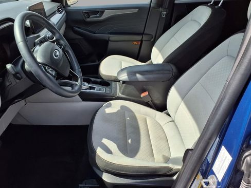 Used 2023 Ford Escape Active image 17