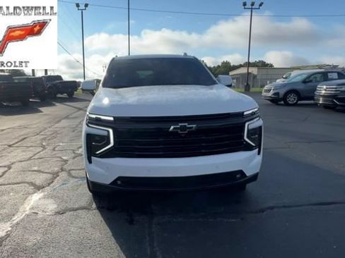 Used 2026 Chevrolet Tahoe RST w/ Comfort Package AWD/4WD image 3