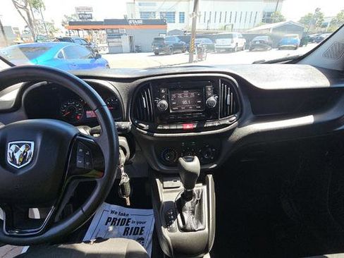 Used 2022 RAM ProMaster City Tradesman w/ Window Group 05 image 5