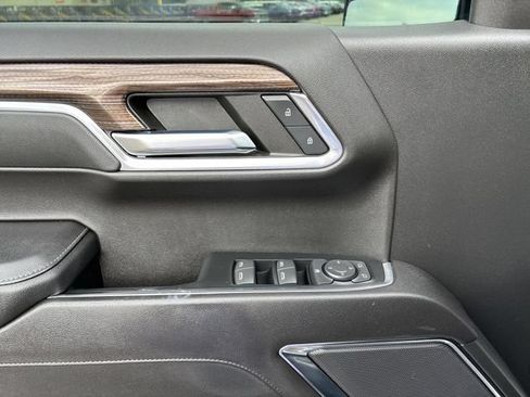 Certified 2023 Chevrolet Silverado 1500 LT Trail Boss w/ LPO, Dark Essentials Package AWD/4WD image 21