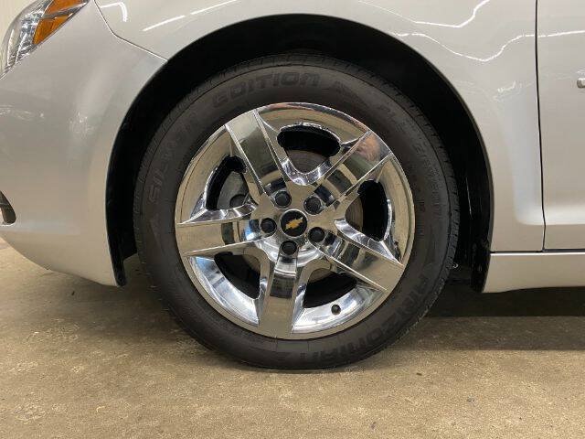 Used 2012 Chevrolet Malibu LS w/ LS Uplevel Package FWD image 25