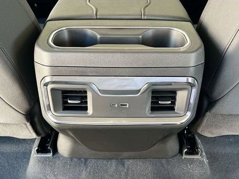 New 2026 GMC Sierra 1500 Elevation w/ Preferred Package image 18