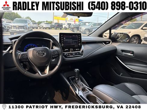 Used 2022 Toyota Corolla XSE FWD image 12
