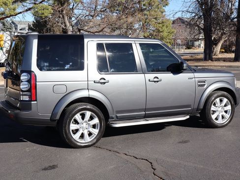 Used 2015 Land Rover LR4 HSE image 4
