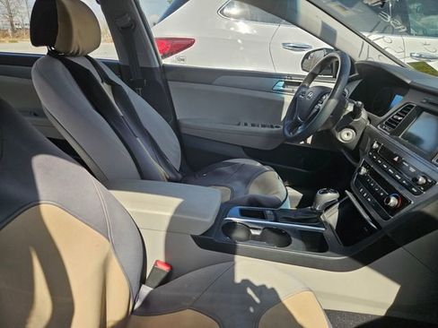 Used 2017 Hyundai Sonata ECO image 8