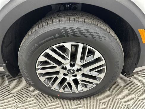 New 2026 Hyundai Palisade SEL FWD image 13