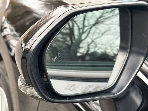 Used 2025 Toyota Camry LE image 17