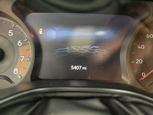 New 2026 Jeep Compass Latitude image 13