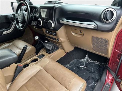 Used 2012 Jeep Wrangler Sahara w/ Connectivity Group image 26