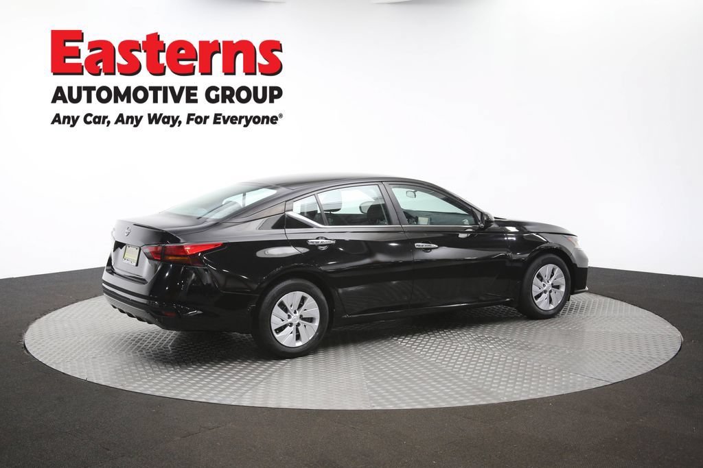 Used 2023 Nissan Altima 2.5 S FWD image 43