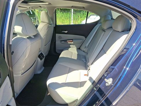 Used 2016 Acura TLX V6 w/ Technology Package FWD image 10