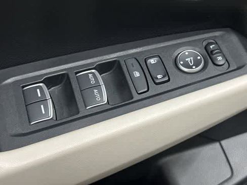 Used 2023 Honda Accord LX image 19