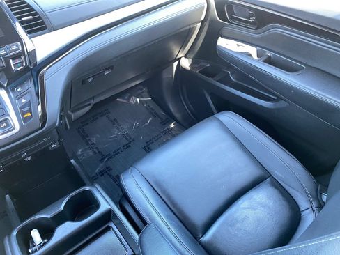 Used 2023 Honda Odyssey Touring image 19