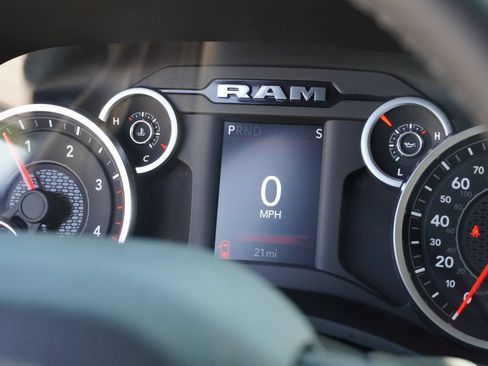 New 2026 RAM 3500 Lone Star AWD/4WD image 32