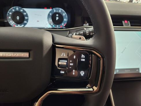 New 2026 Land Rover Range Rover Evoque S image 28