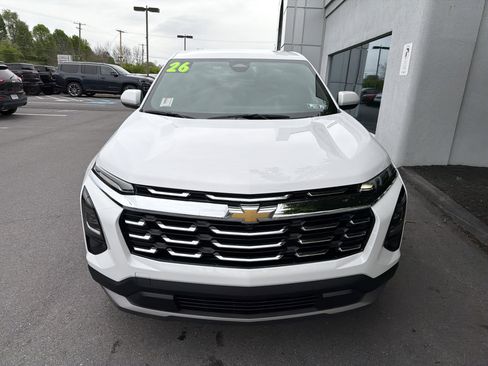 Used 2026 Chevrolet Equinox LT w/ Convenience Package II AWD/4WD image 9