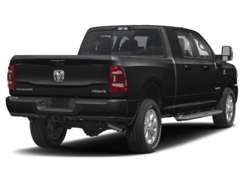 Used 2023 RAM 2500 Laramie AWD/4WD image 4