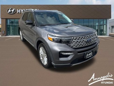 Used 2022 Ford Explorer Limited w/ Equipment Group 301A AWD/4WD image 7