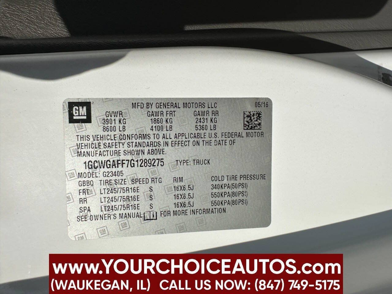 Used 2016 Chevrolet Express 2500 RWD image 23