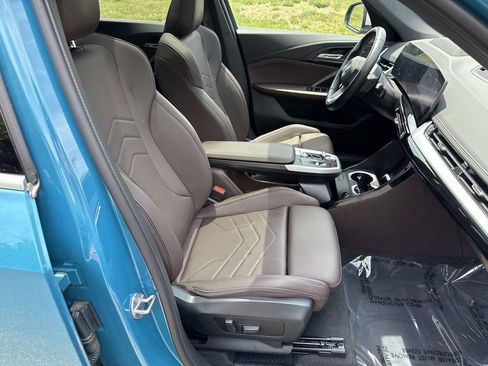 Used 2024 BMW X1 xDrive28i w/ Technology Package AWD/4WD image 7