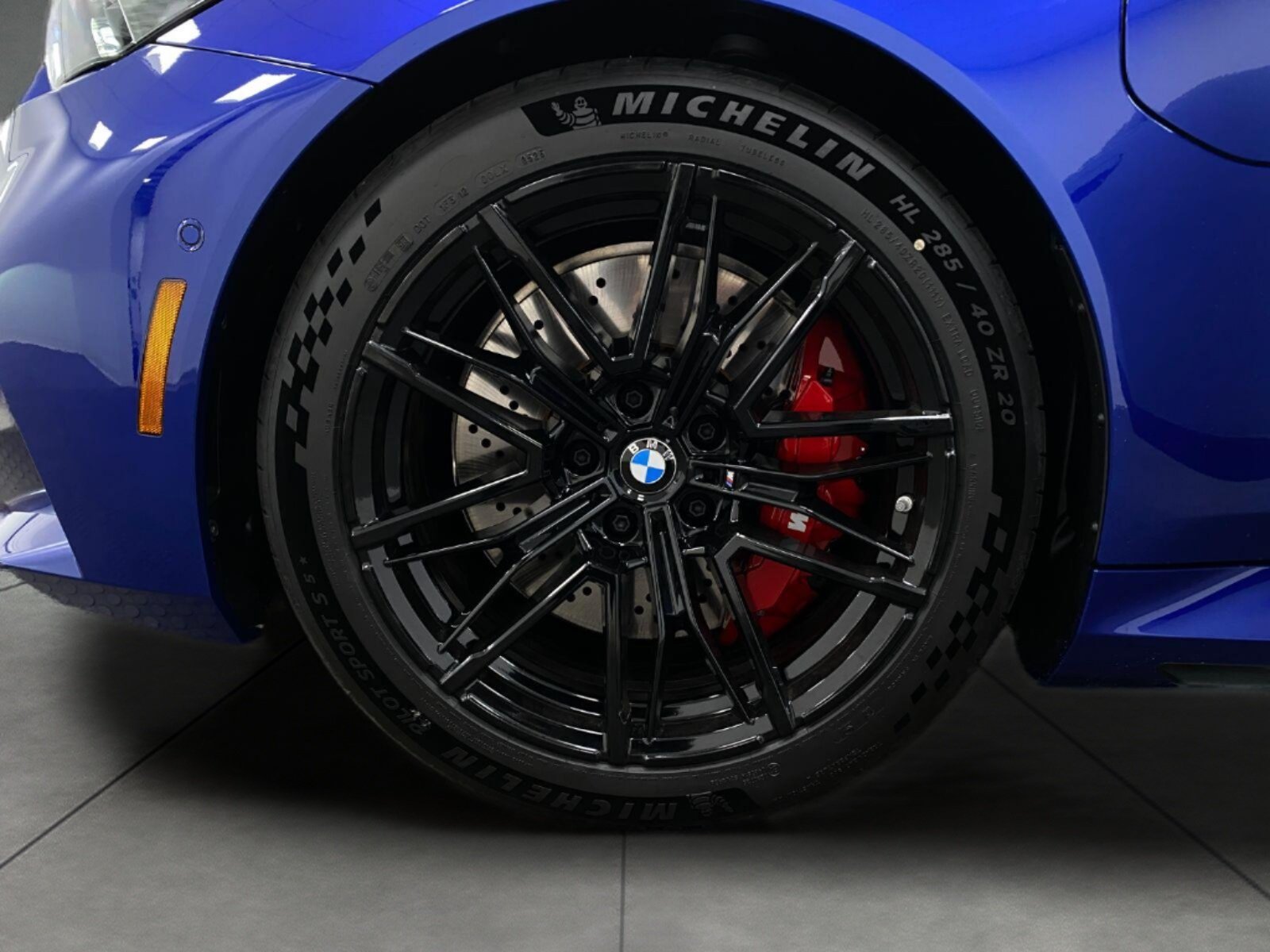 Used 2027 BMW M5 Touring w/ M Driver's Package AWD/4WD image 12