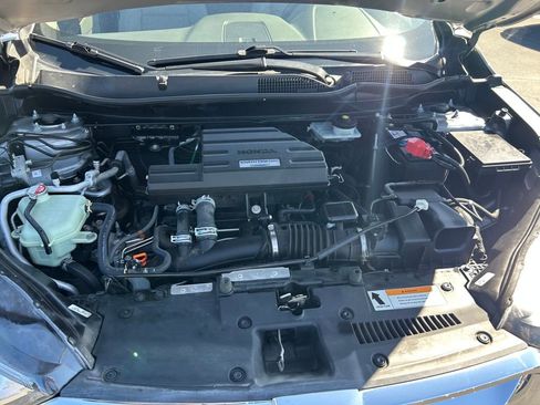 Used 2018 Honda CR-V Touring image 29