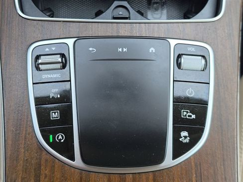 Used 2022 Mercedes-Benz GLC 300 4MATIC w/ Premium Package Lite image 33