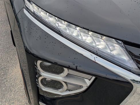 New 2025 Mitsubishi Eclipse Cross SEL image 9