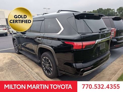 Used 2024 Toyota Sequoia Limited w/ Tow Technology Package AWD/4WD image 4